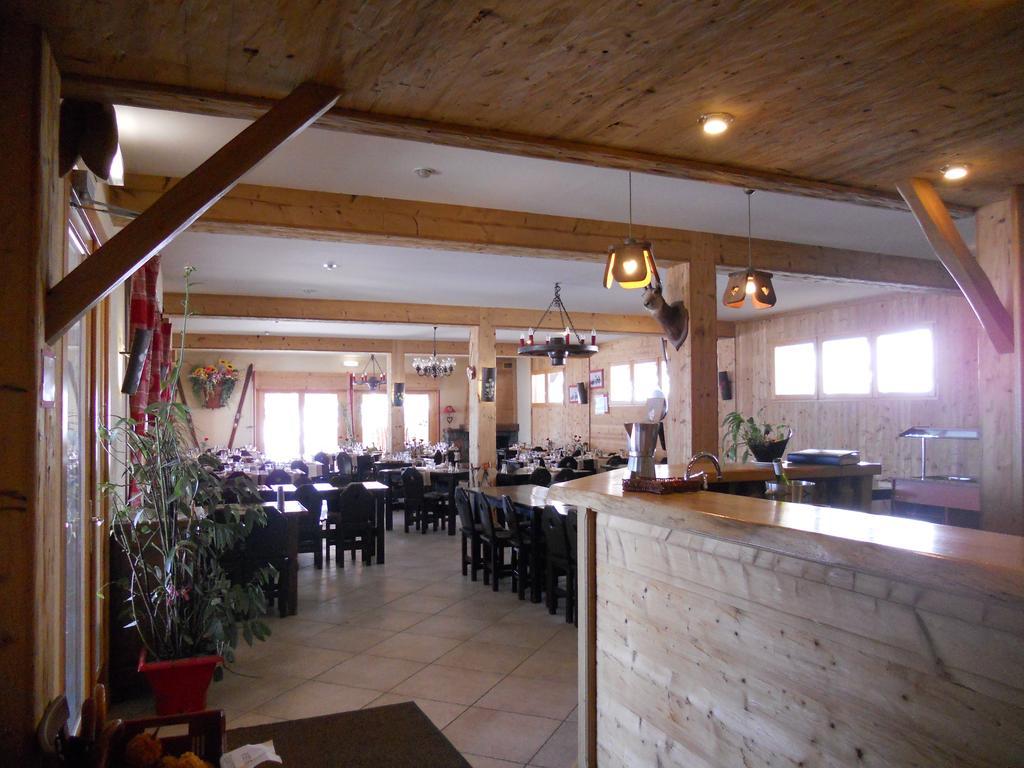 Auberge La Ferme De Ferrieres อานซี ภายนอก รูปภาพ